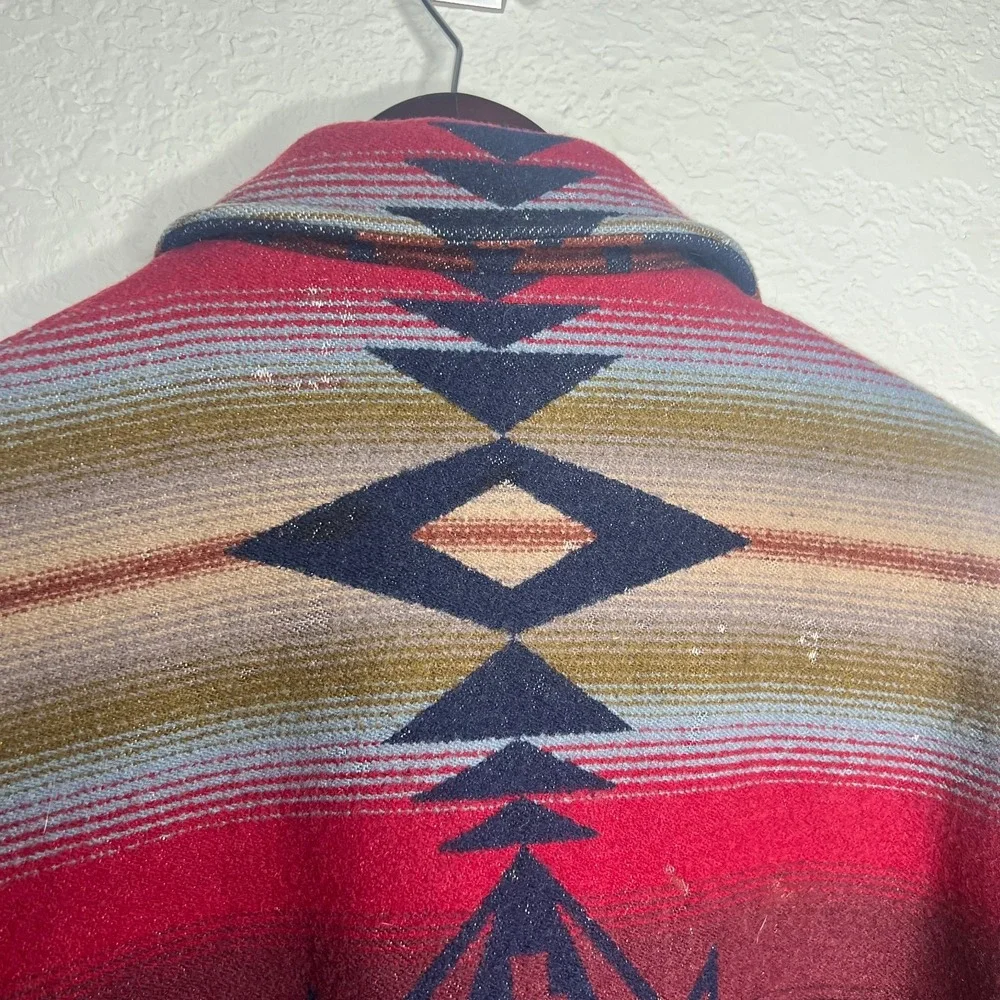 Vintage HIgh Grade Western WearB multicolored Pendleton Aztec wool Jacket Size L - Picture 4 of 12